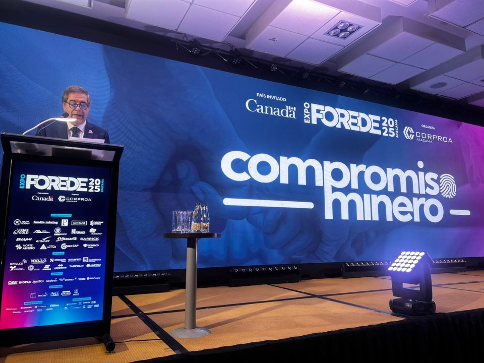 /compromiso-minero-participo-en-forede-2025-con-cultura-educacion-y-miradas