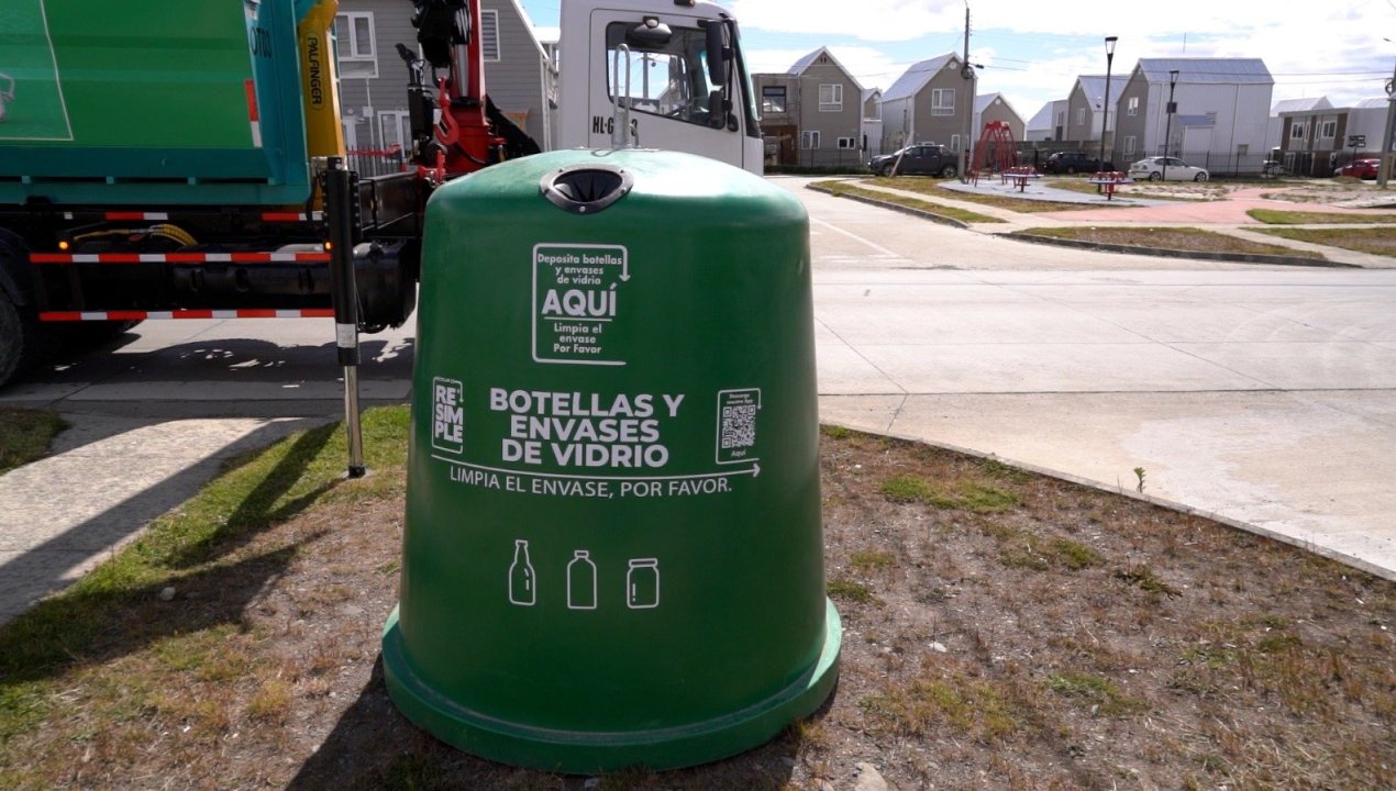 /punta-arenas-duplica-puntos-de-reciclaje-con-nuevas-campanas-de-vidrio
