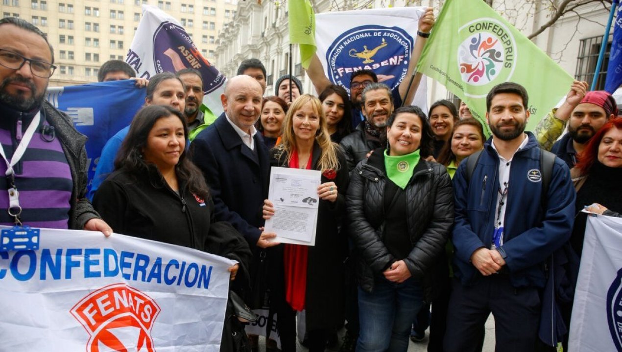 /actualidad/salud/parlamentarios-condicionan-voto-por-presupuesto-ante-despido-de
