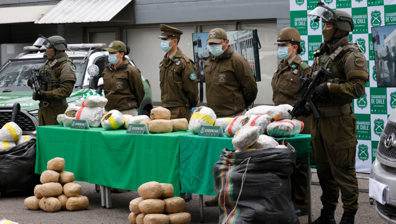 /regionales/region-de-antofagasta/iba-de-antofagasta-a-santiago-365-kilos-de-marihuana-fueron-decomisados-en