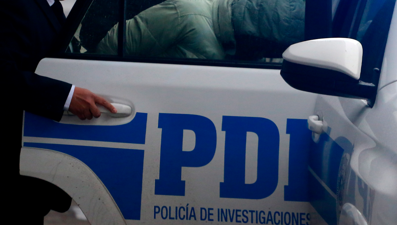 /regionales/region-de-la-araucania/hombre-acusado-de-violar-y-asaltar-a-una-mujer-en-victoria-fue-detenido-por