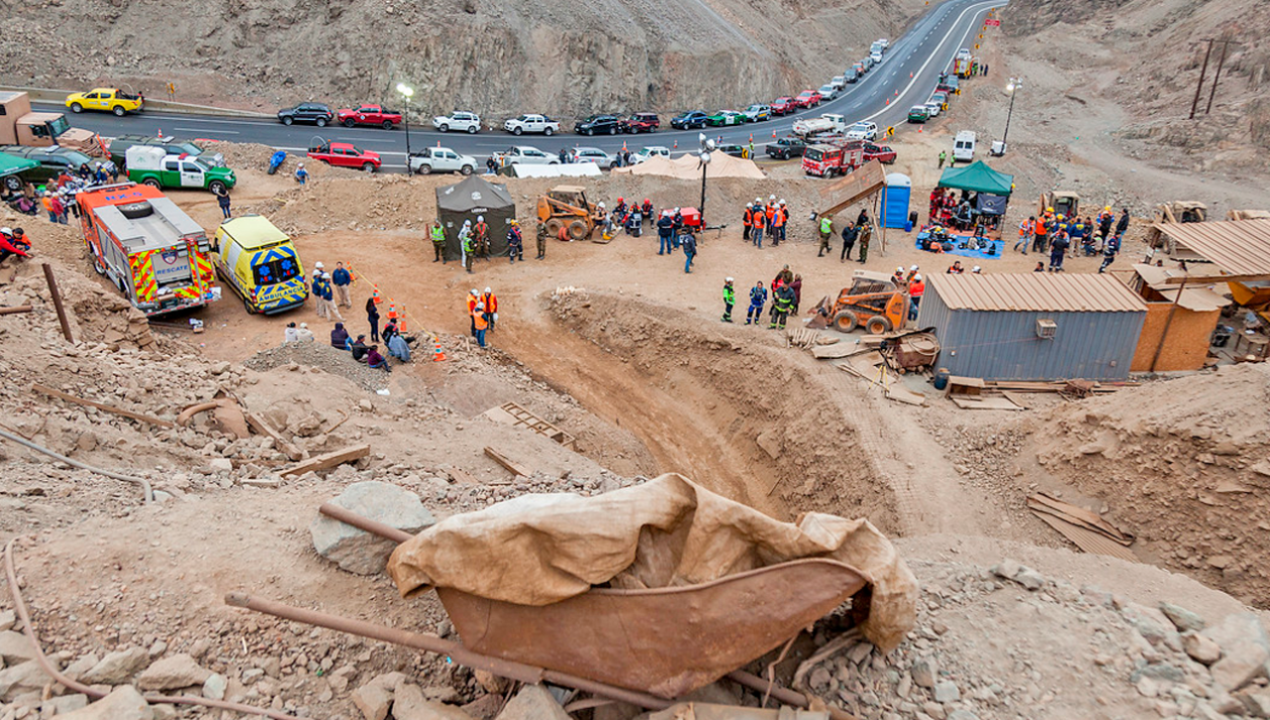 /regionales/region-de-antofagasta/por-desprendimiento-de-rocas-minero-fallece-en-yacimiento-de-tocopilla