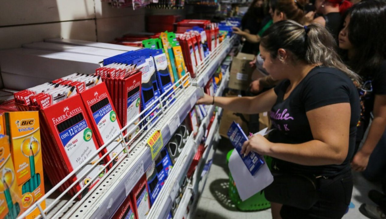 /actualidad/educacion/vuelta-a-clases-que-no-pueden-pedir-en-la-lista-de-utiles-escolares