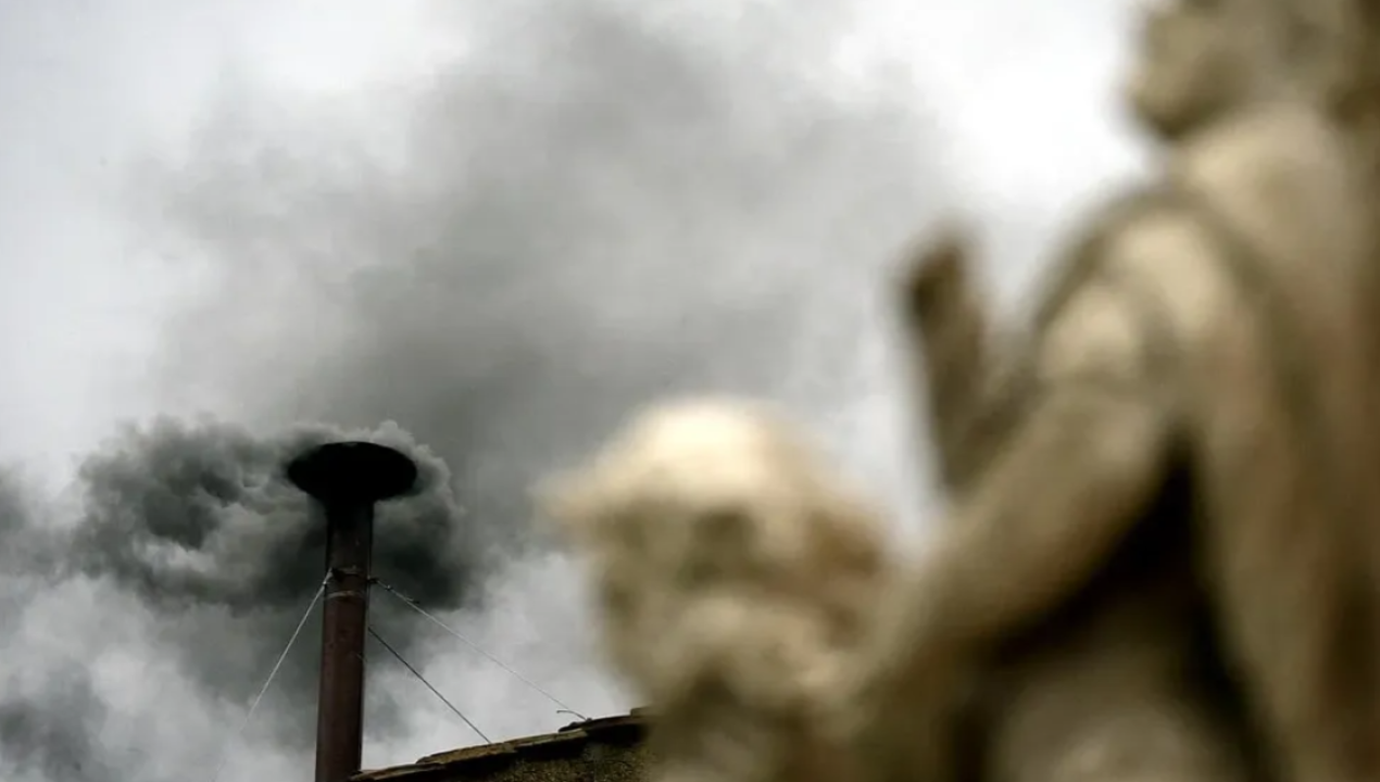 /internacional/religion/vaticano/minuto-a-minuto-continua-conclave-segunda-votacion-termino-en-humo-negro