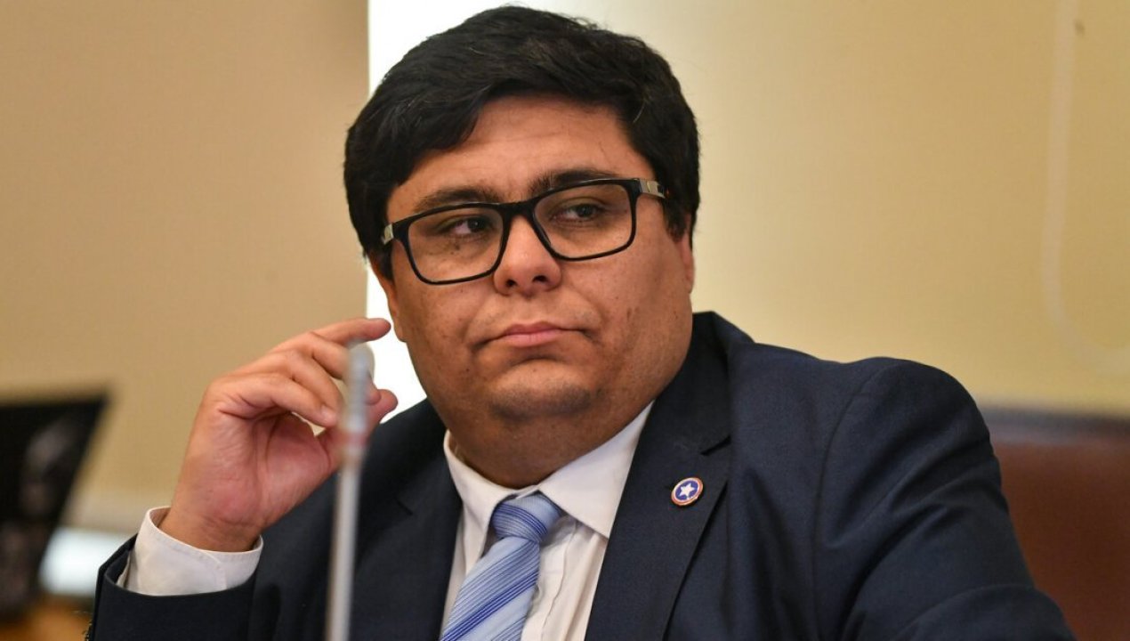 /actualidad/diputado-republicano-cuestiona-la-ley-de-40-horas-se-van-mas-temprano-a