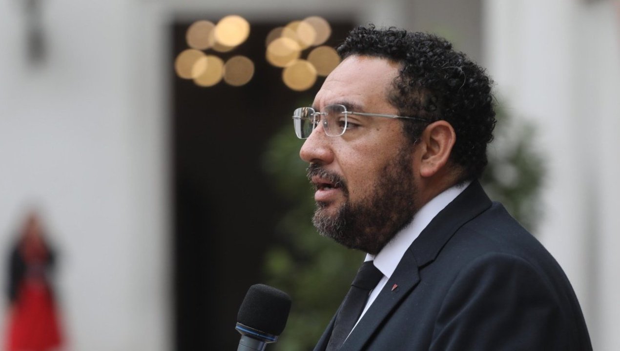 /actualidad/educacion/cataldo-descarta-crisis-en-los-slep-tras-duras-criticas-de-boric-contra